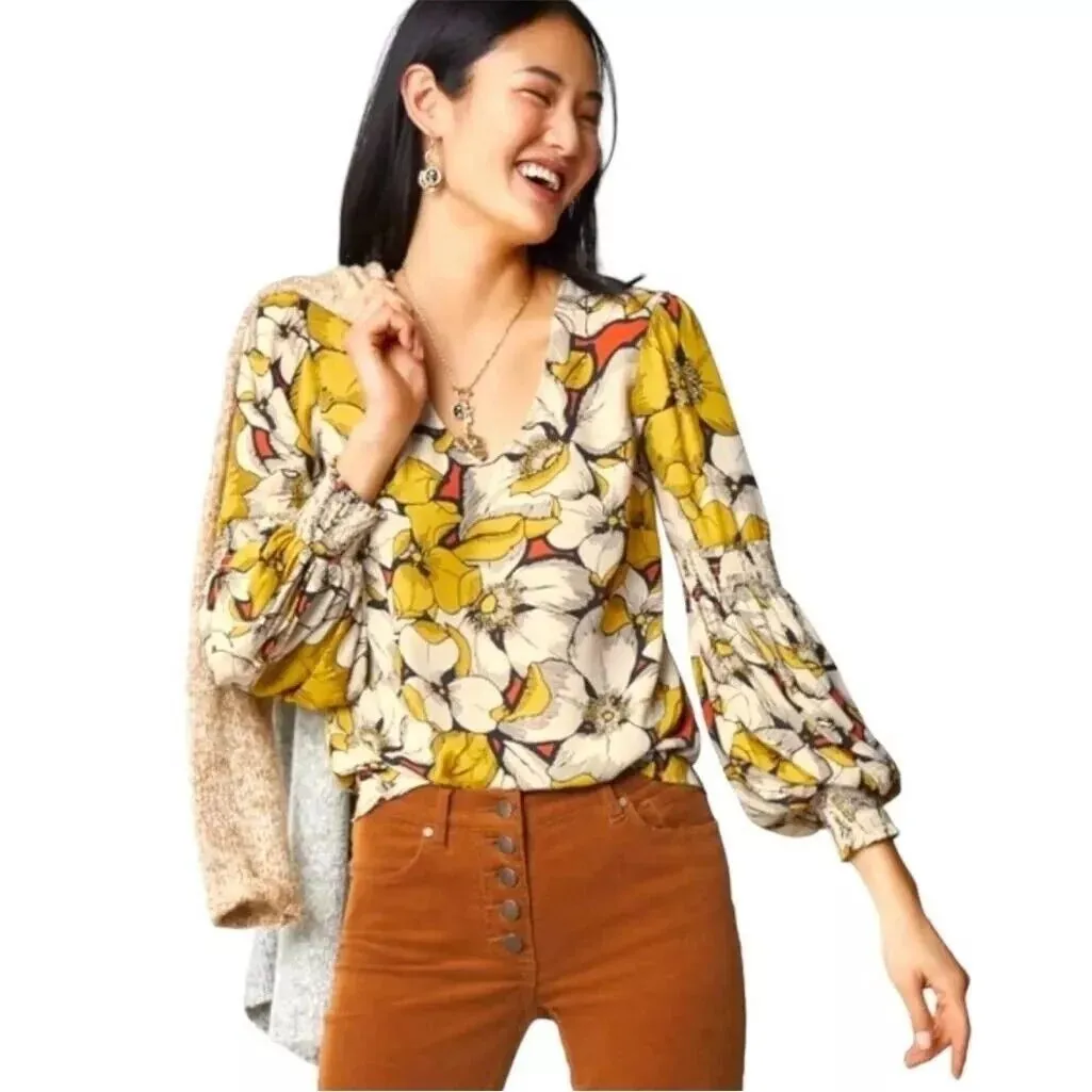 CABI SEQUEL FLORAL V NECK BLOUSE - S