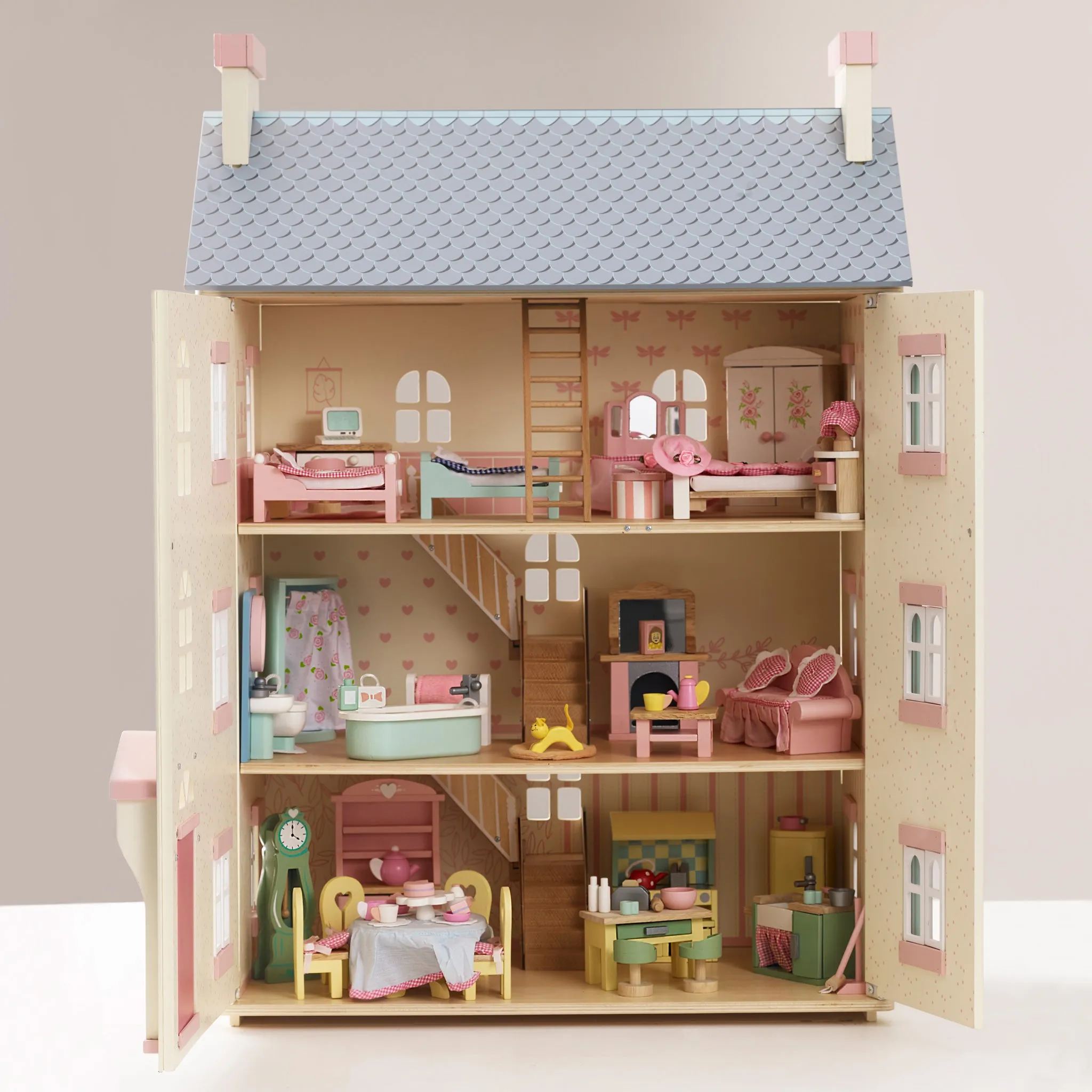 Daisylane Cherry Tree Hall Doll House