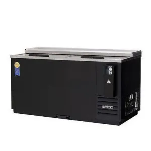 Everest EBC65 64" Double Slide Door Horizontal Bottle Cooler